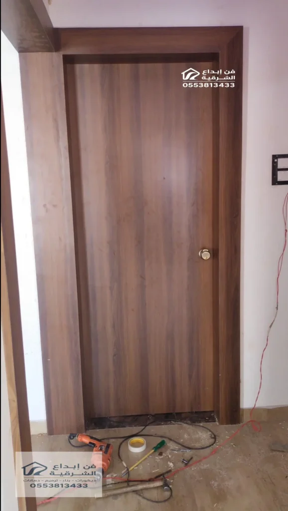 تفصيل ابواب خشب في حي الراكة
